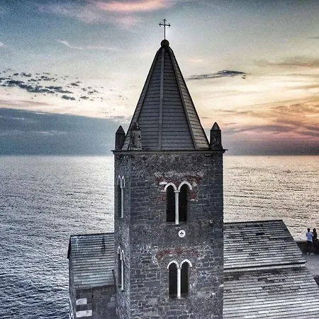 Seaview On The Sea